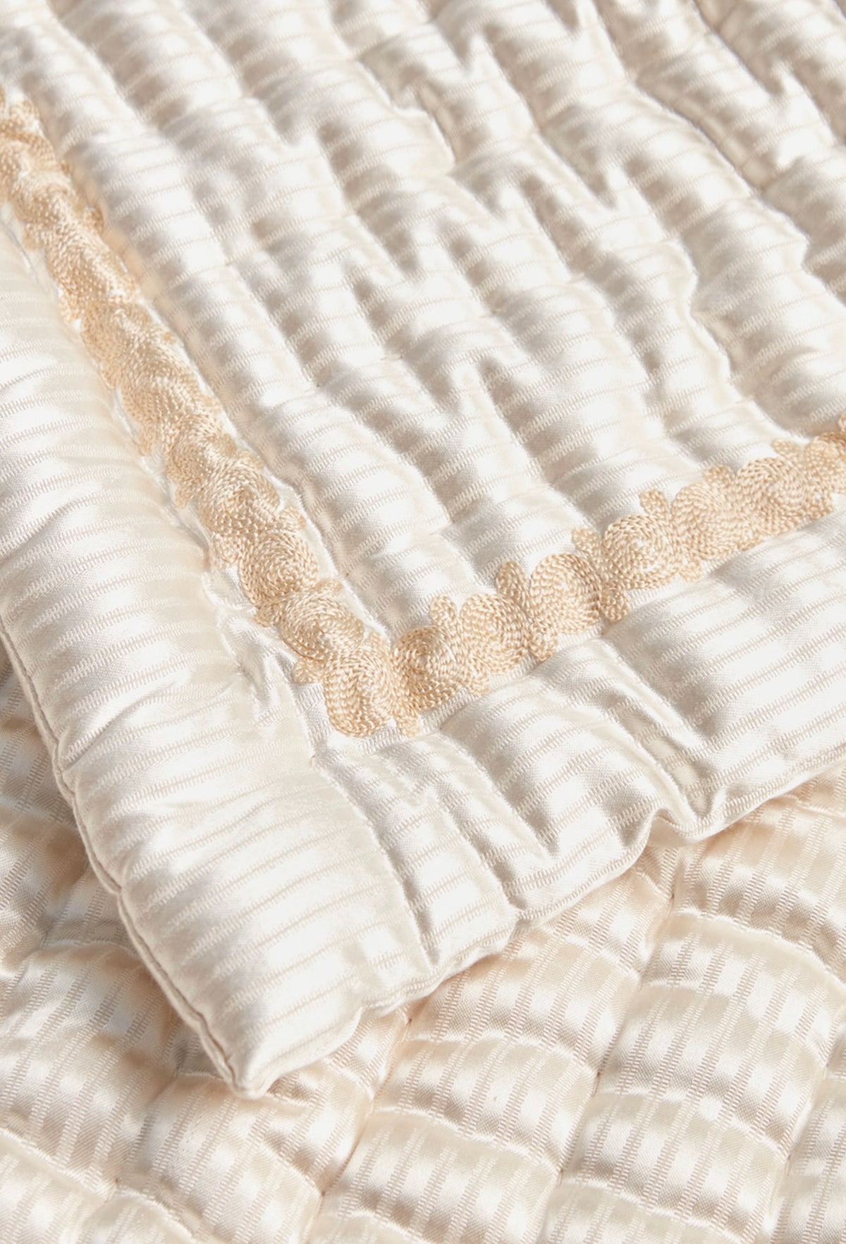 DAMAS / Embroidery Prayer Mat / Beige