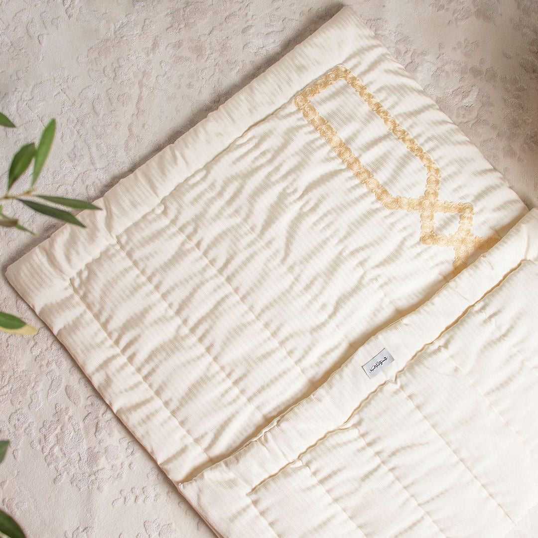 DAMAS / Embroidery Mat In Acrelic Box
