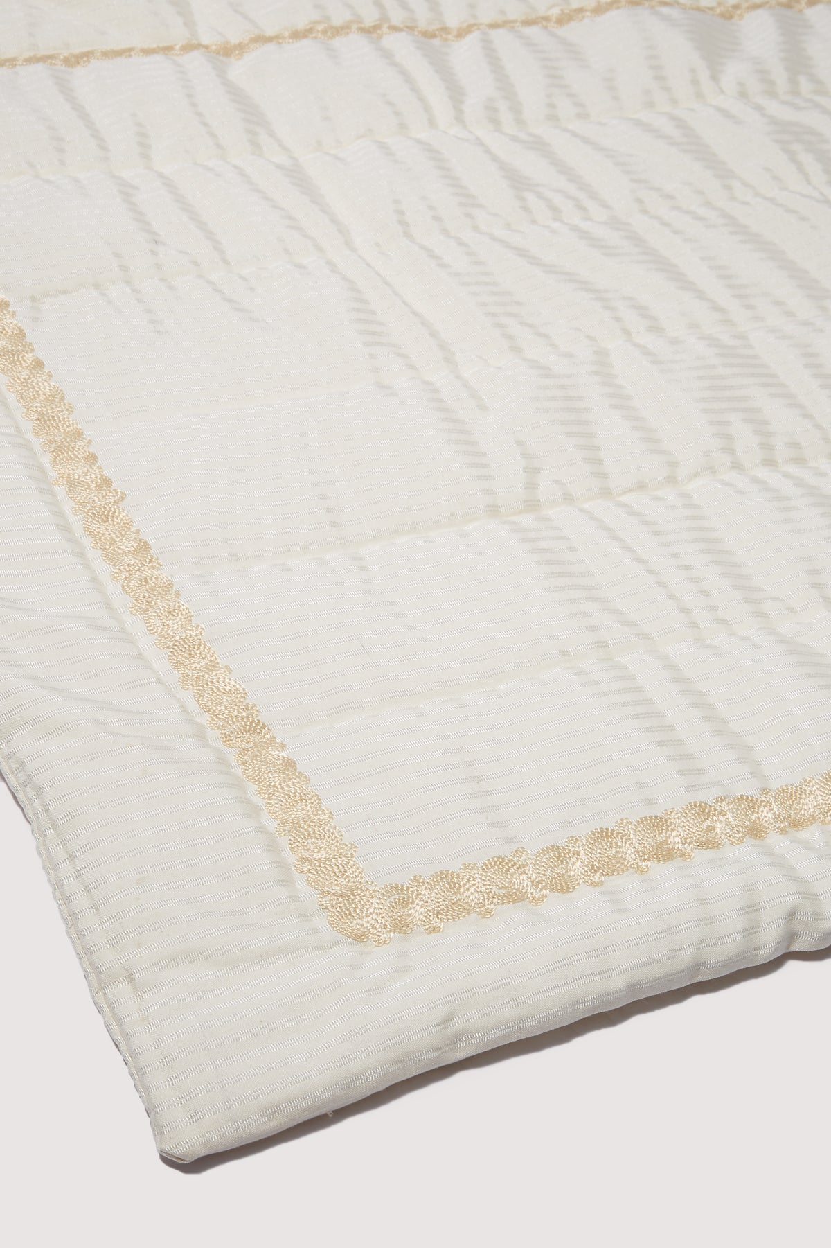 Lined Embroidery Silk/cotton Prayer Mat | Beige