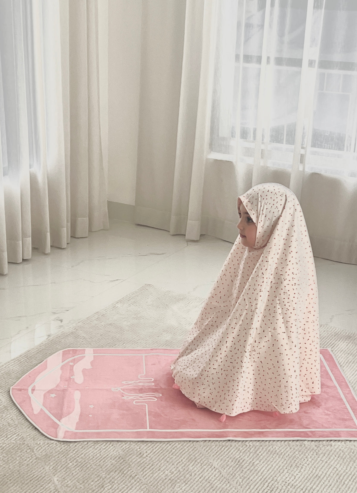 ZAHRA/  Girls Prayer Set / kids Mats & Flowers Prayer clothes