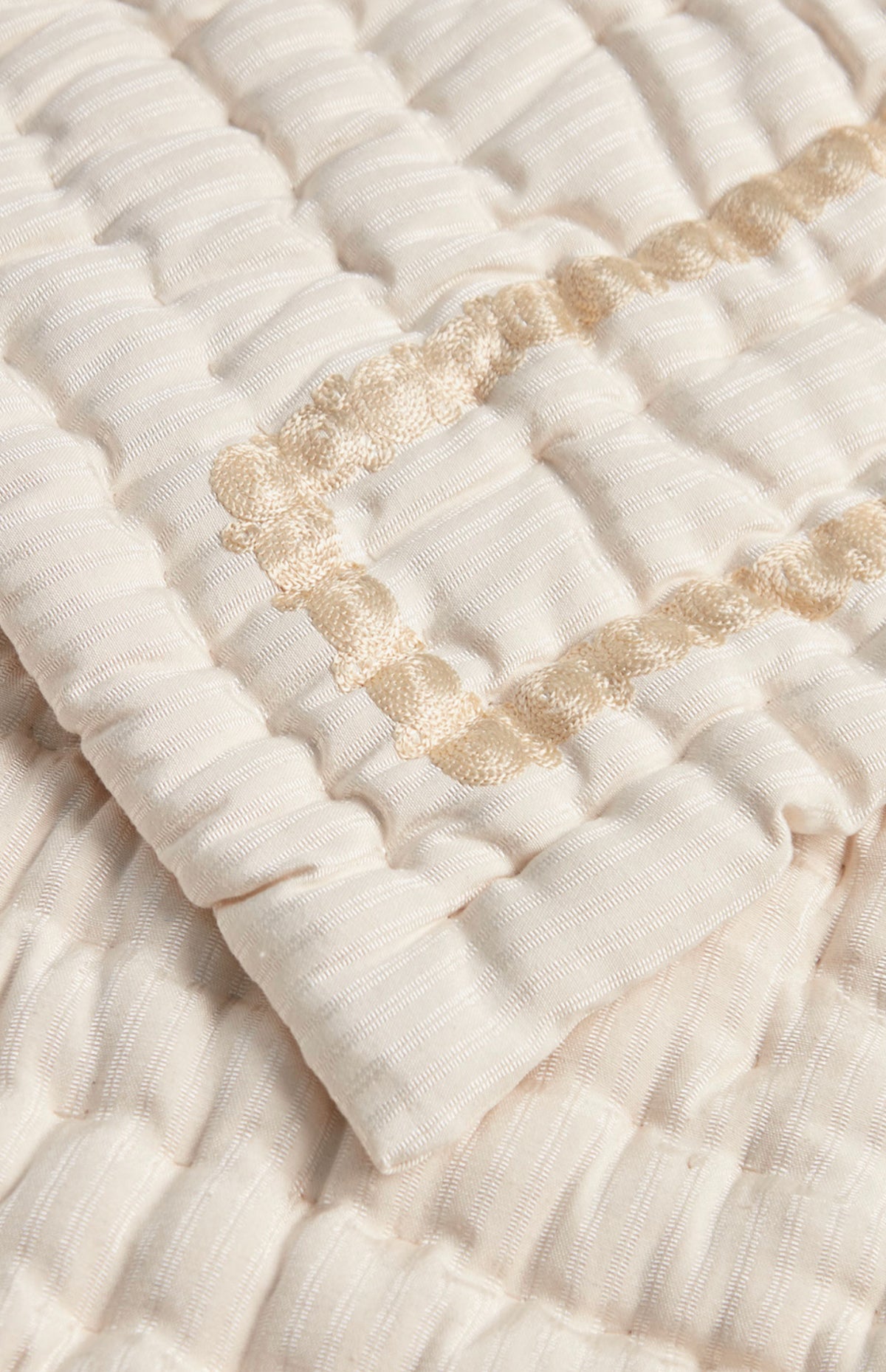 DAMAS / Embroidery Prayer Mat / Beige