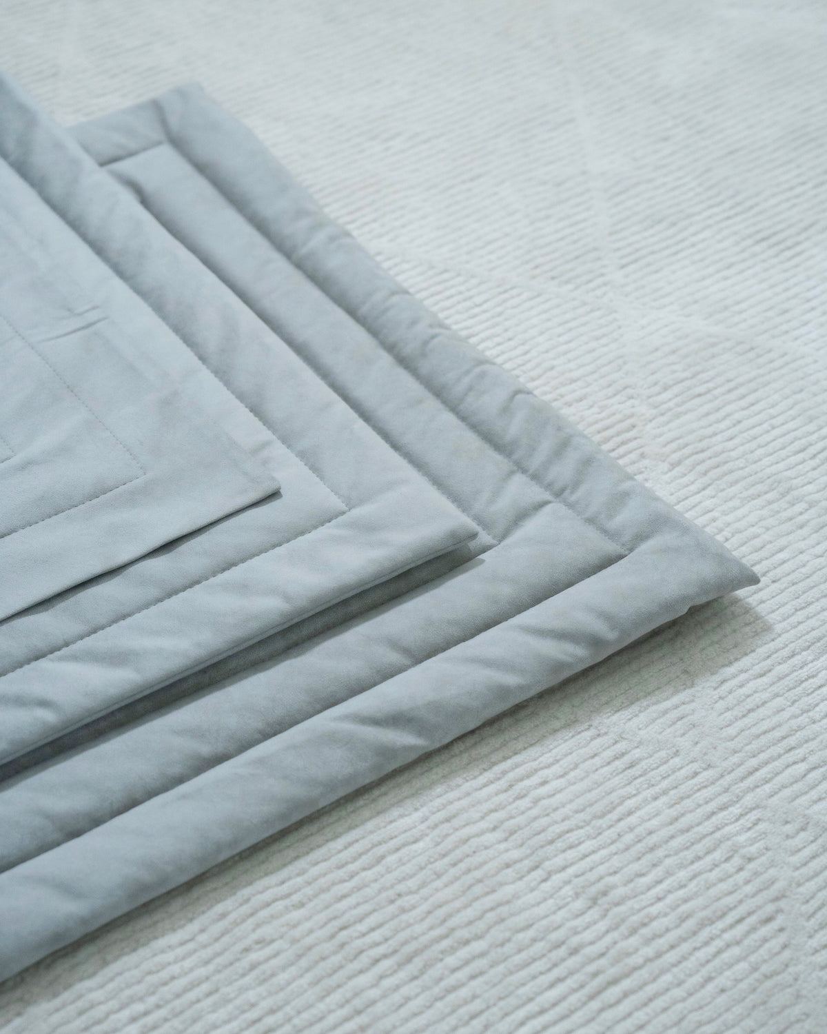 SUJOOD / Prayer Mat / Grey